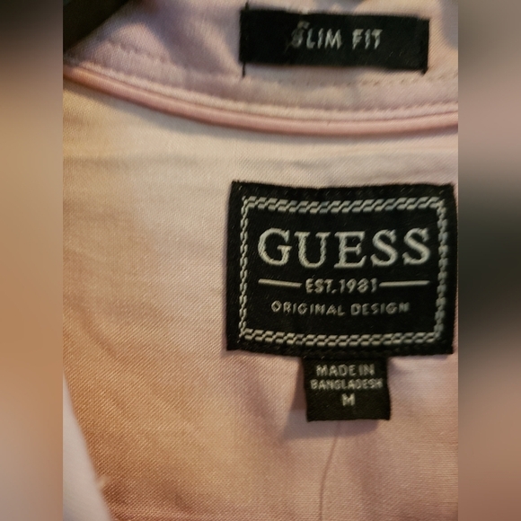 Guess NWT Button-down Desert Scene Shirt, Medium Slim Fit - Picture 6 of 7